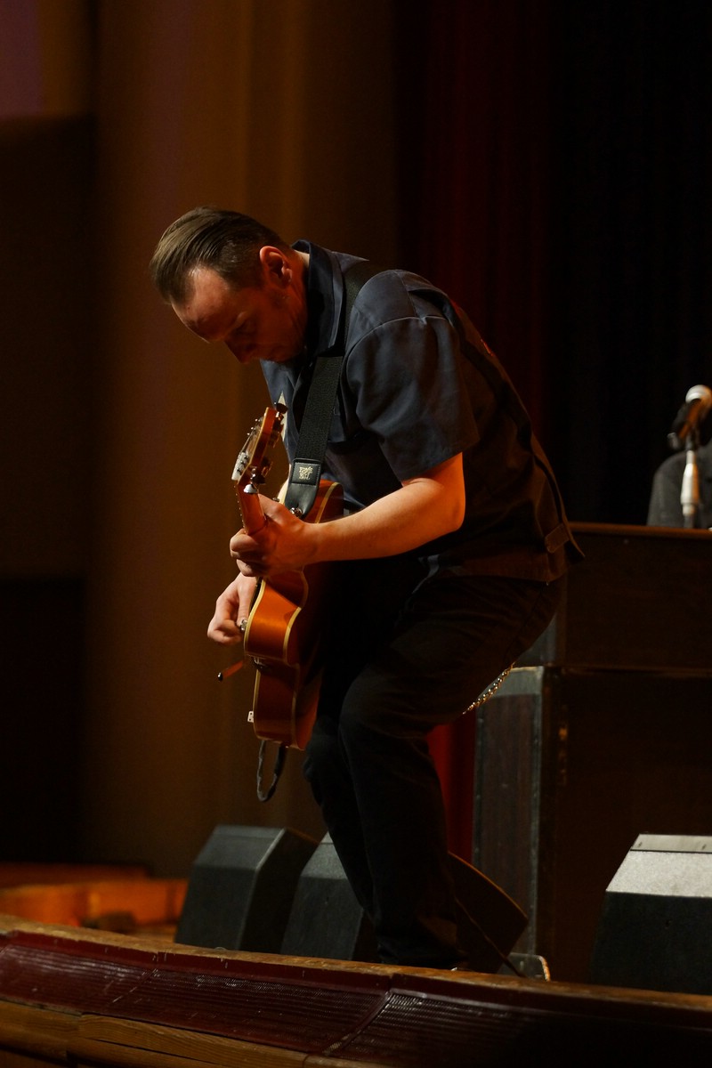 O Fotomagazin / Andy Lee Lang in der Krnberghalle Leonding - 2014